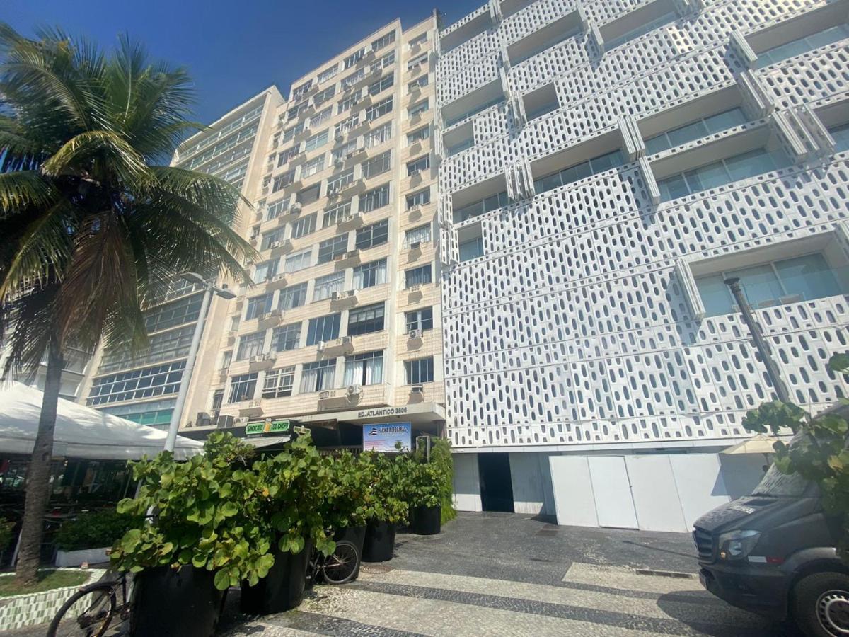 Copacabana Atlantica Studio: Ocean View With Netflix 里约热内卢