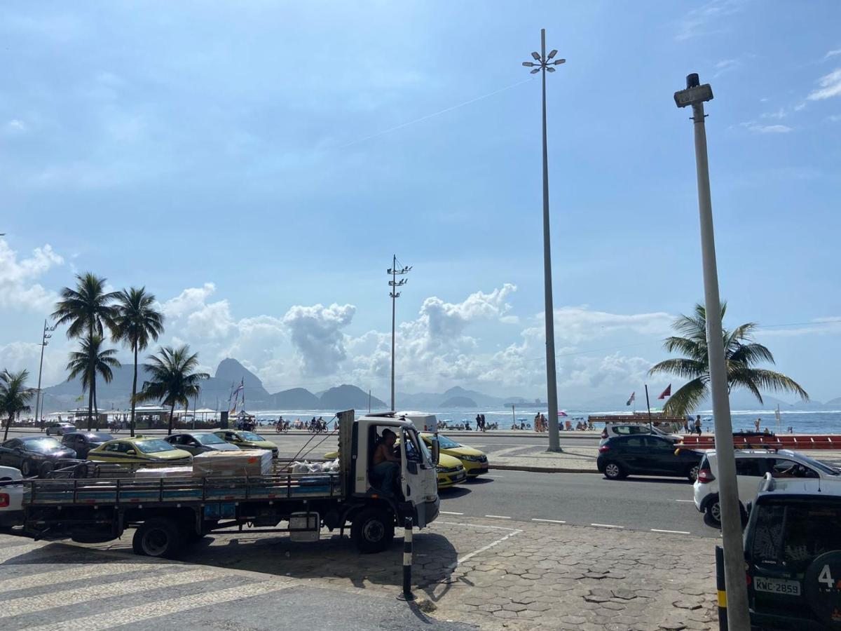 Copacabana Atlantica Studio: Ocean View With Netflix *